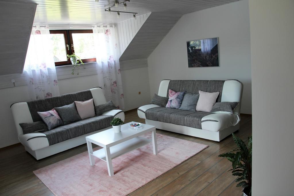 Lake House Apartment Medvode Εξωτερικό φωτογραφία