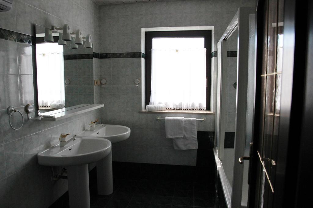 Lake House Apartment Medvode Εξωτερικό φωτογραφία